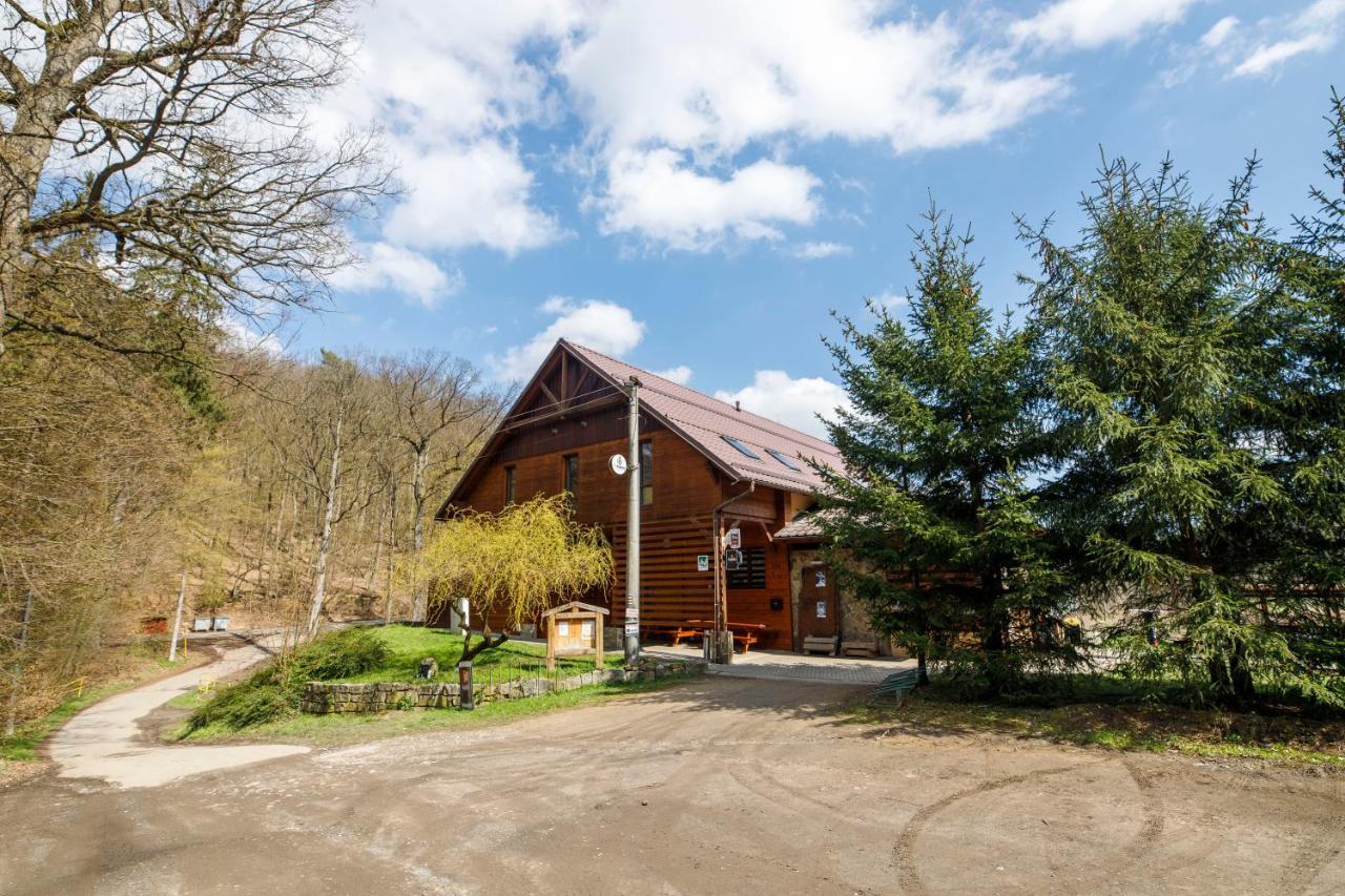 Pod Bresteckou Skalou Brestek Экстерьер фото